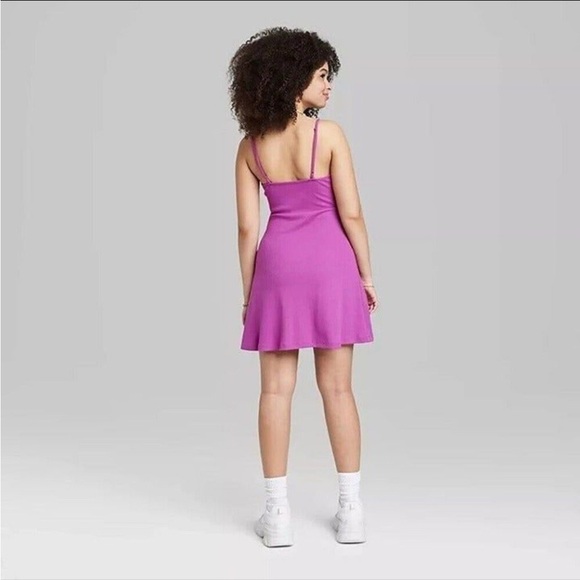 Elegant Magenta Spaghetti Strap Dress - Picture 2 of 7